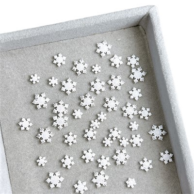 Resin Snowflake Ornaments